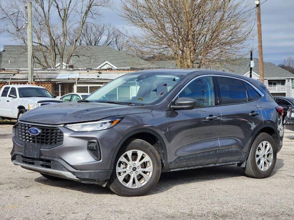 2023 FORD Escape