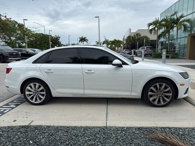 2017 Audi A4
