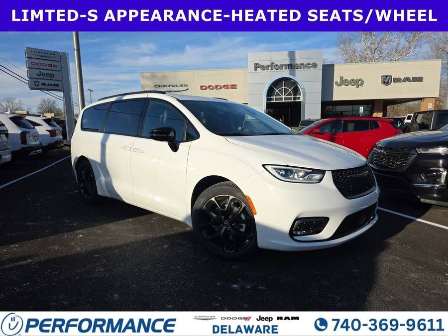 2026 CHRYSLER Pacifica