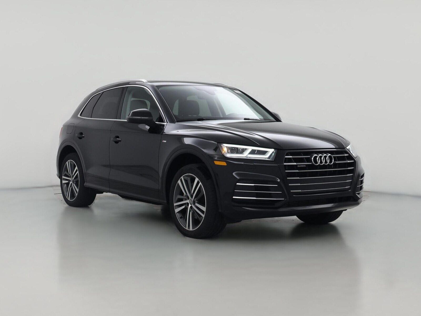 2020 AUDI Q5 e