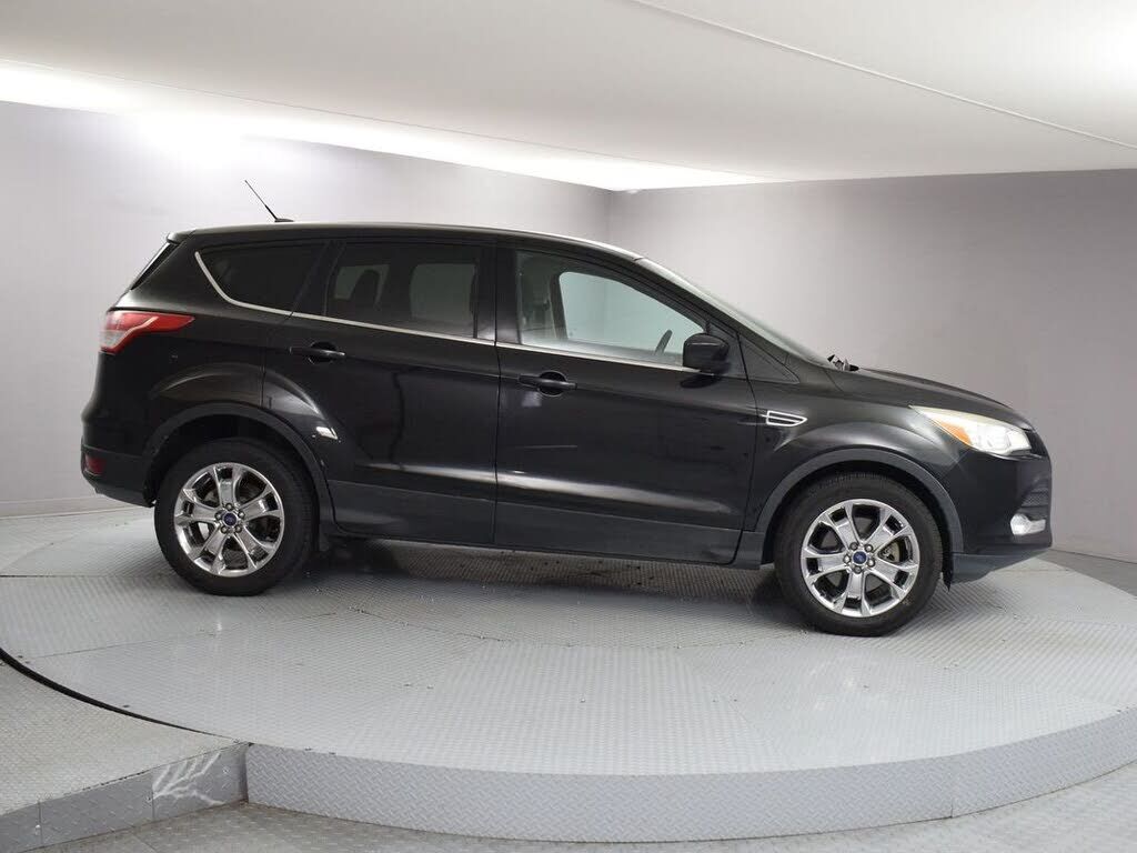 2013 FORD Escape