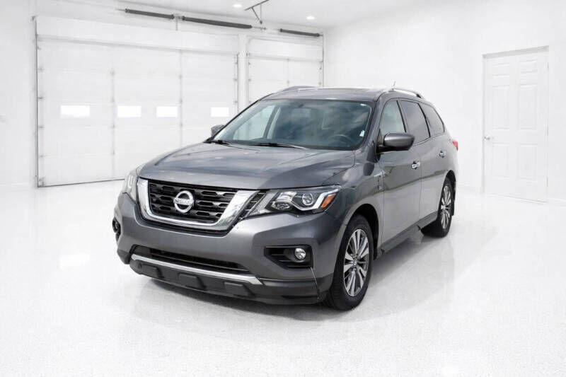 2019 NISSAN Pathfinder