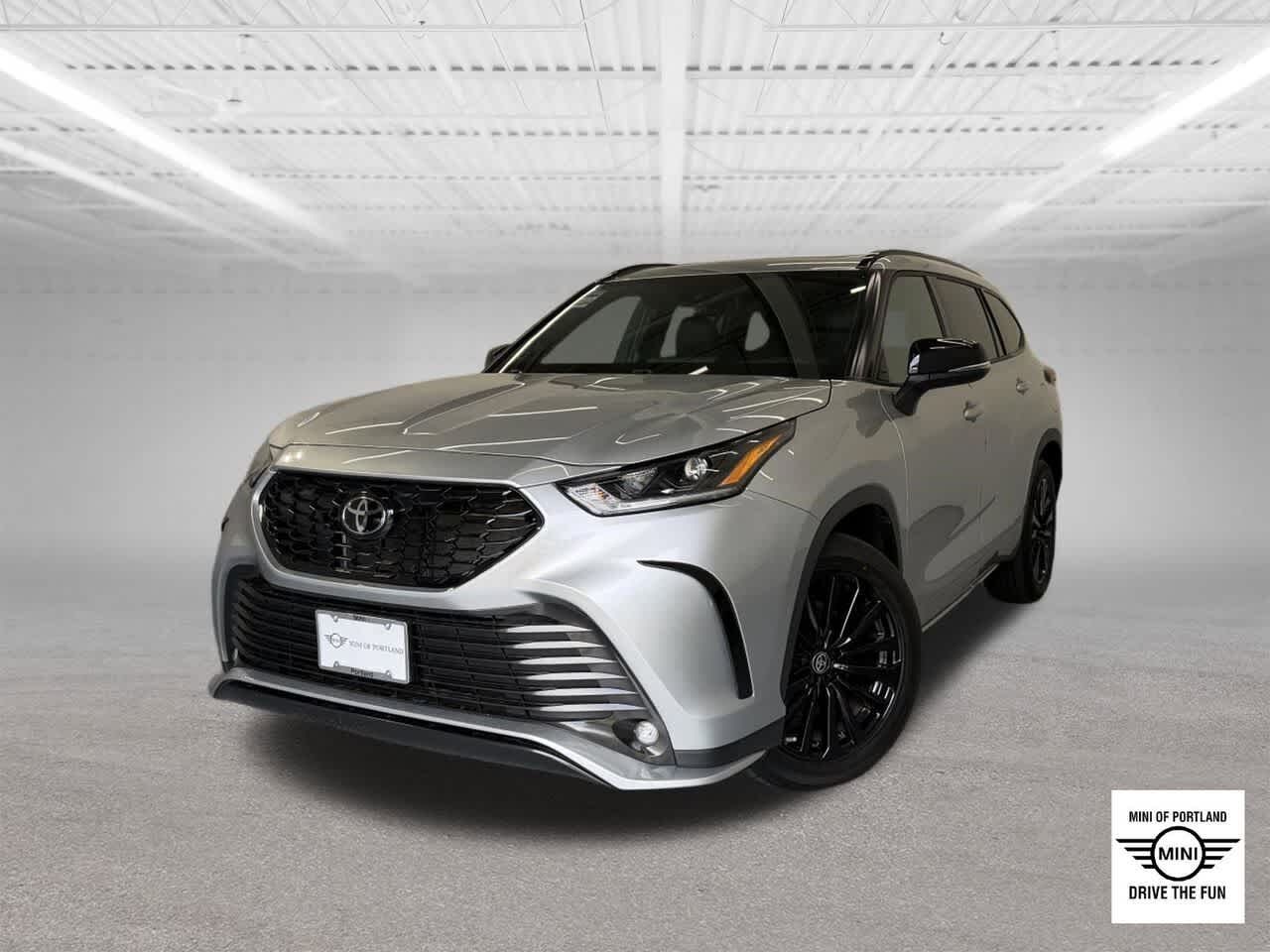 2025 TOYOTA Highlander