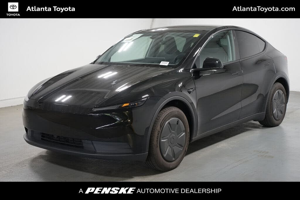 2026 TESLA Model Y