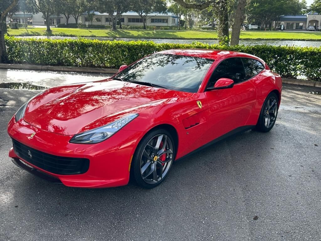 2019 FERRARI GTC4Lusso