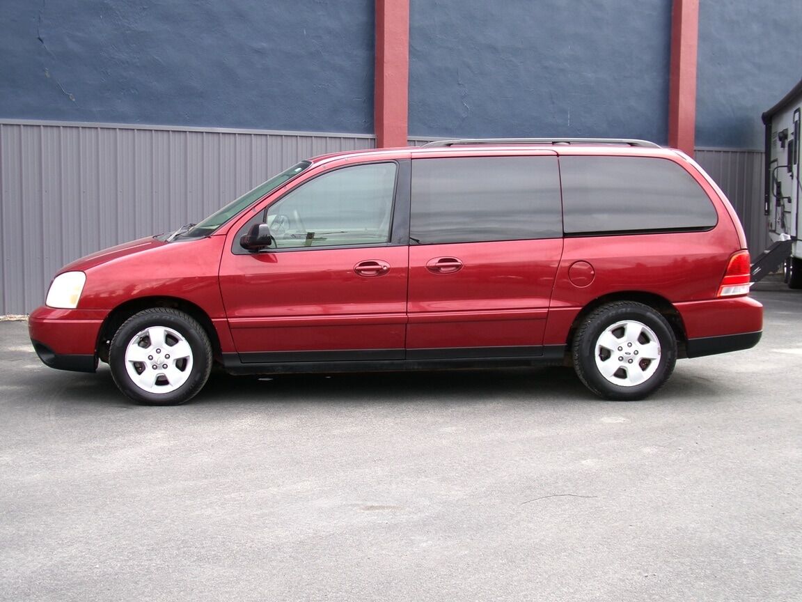 2004 FORD Freestar