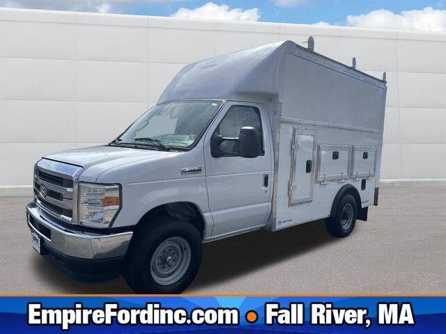 2026 FORD E-350
