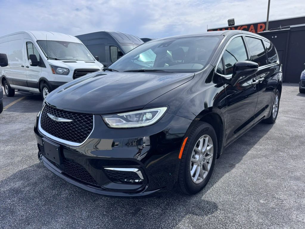 2025 CHRYSLER Pacifica