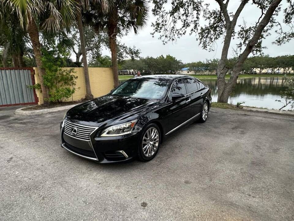 2014 LEXUS LS