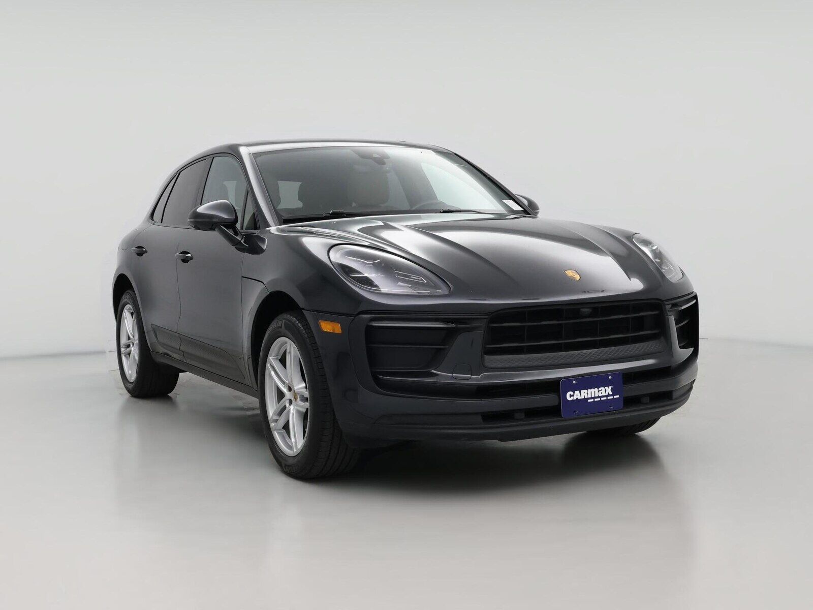 2022 PORSCHE Macan
