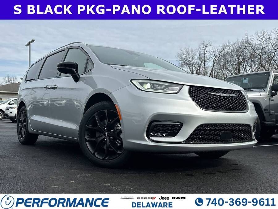 2026 CHRYSLER Pacifica