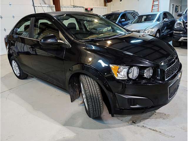 2015 CHEVROLET Sonic