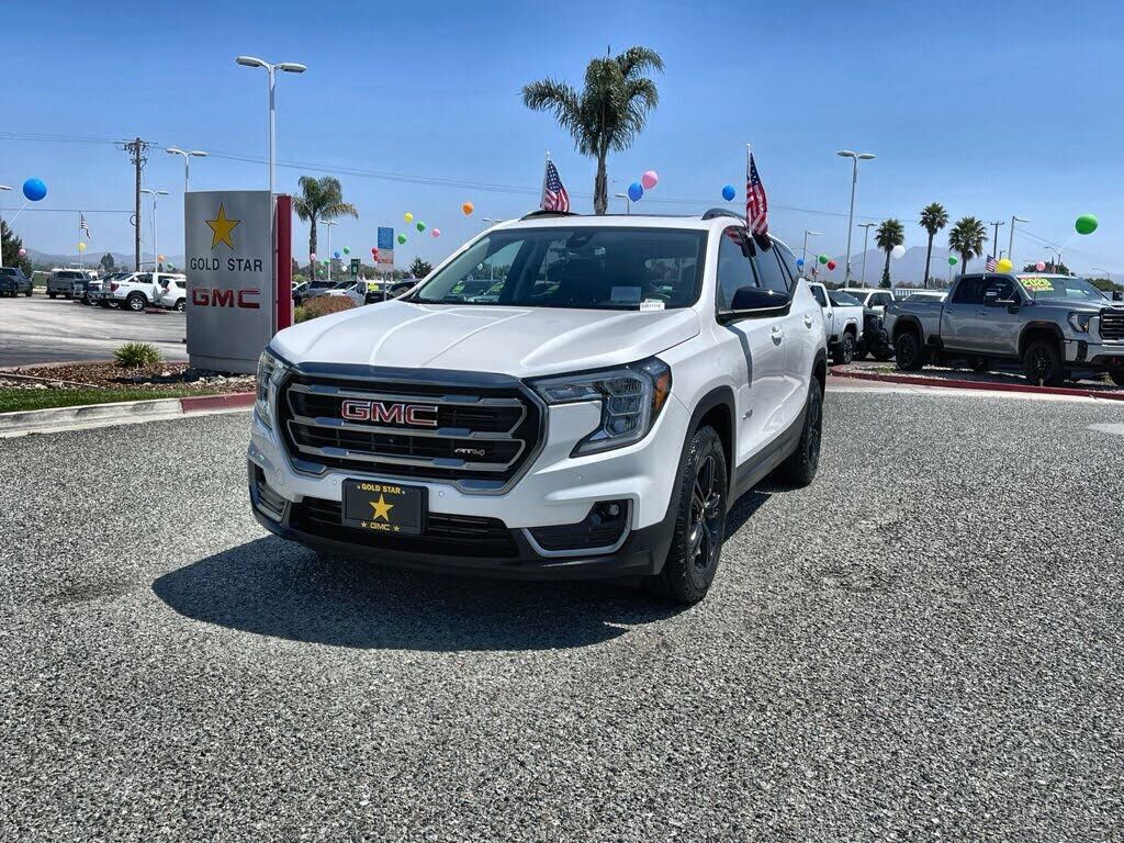 2024 GMC Terrain