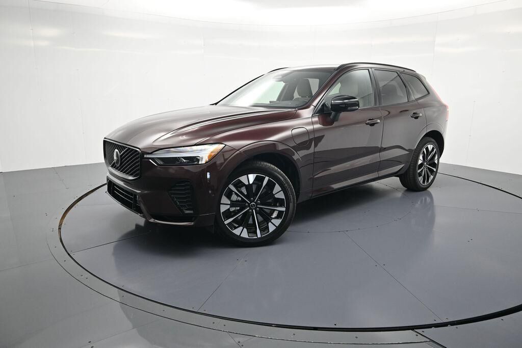 2026 VOLVO XC60