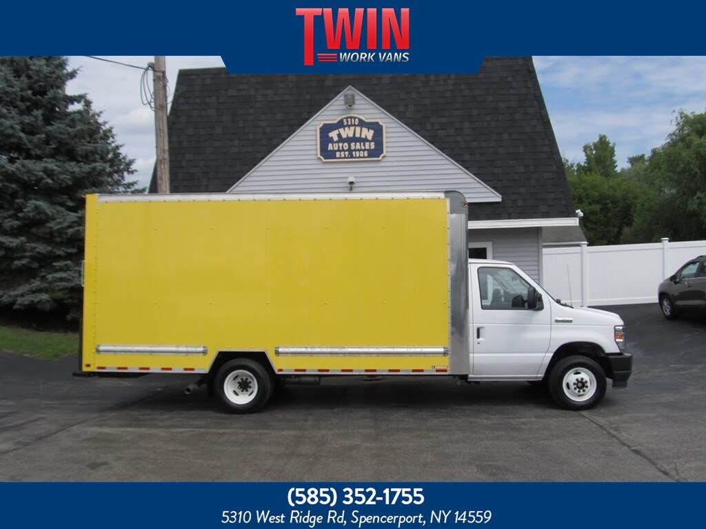 2023 FORD E-350