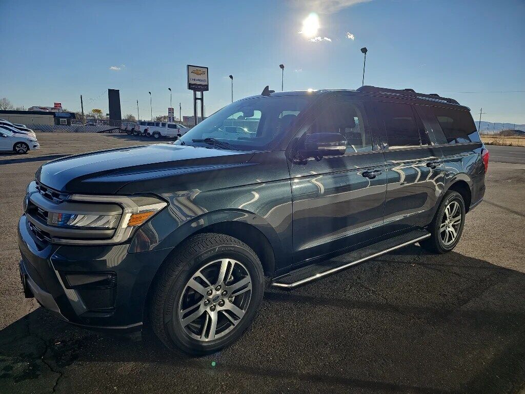 2023 FORD Expedition