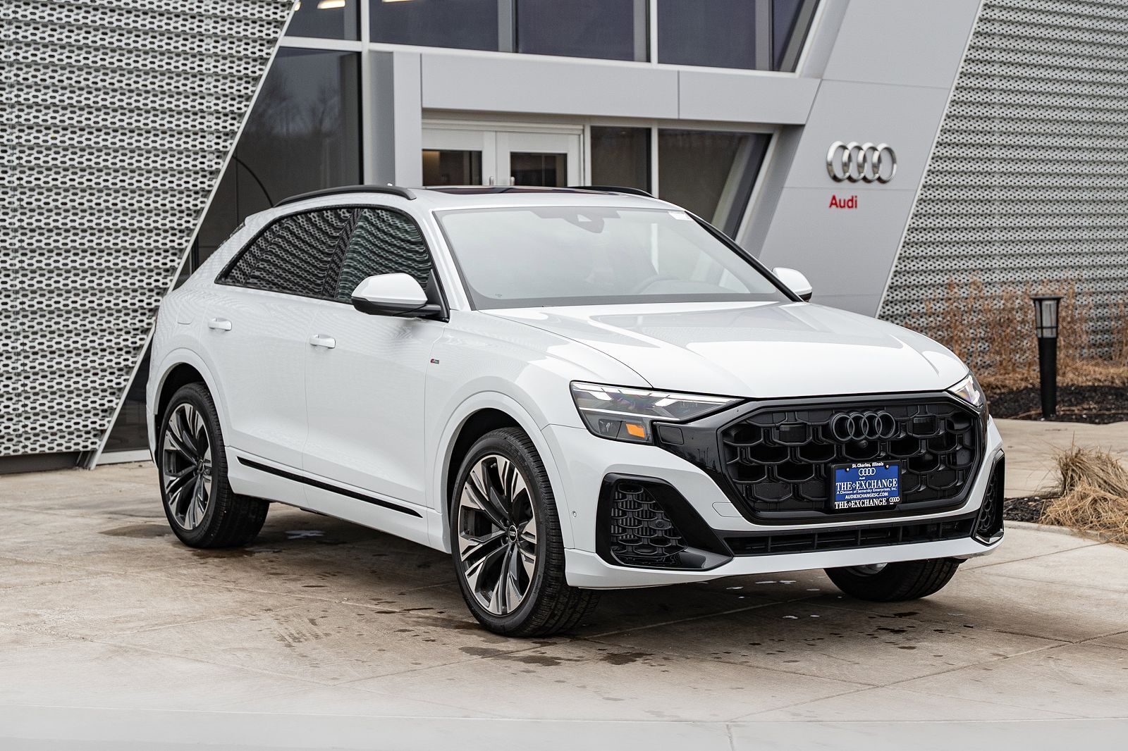 2026 Audi Q8