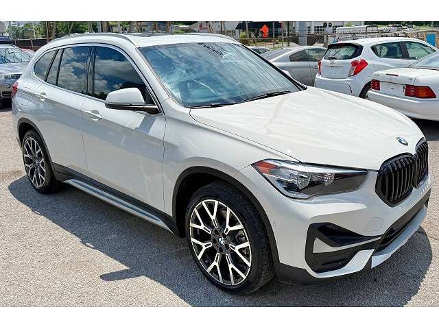 2022 BMW X1
