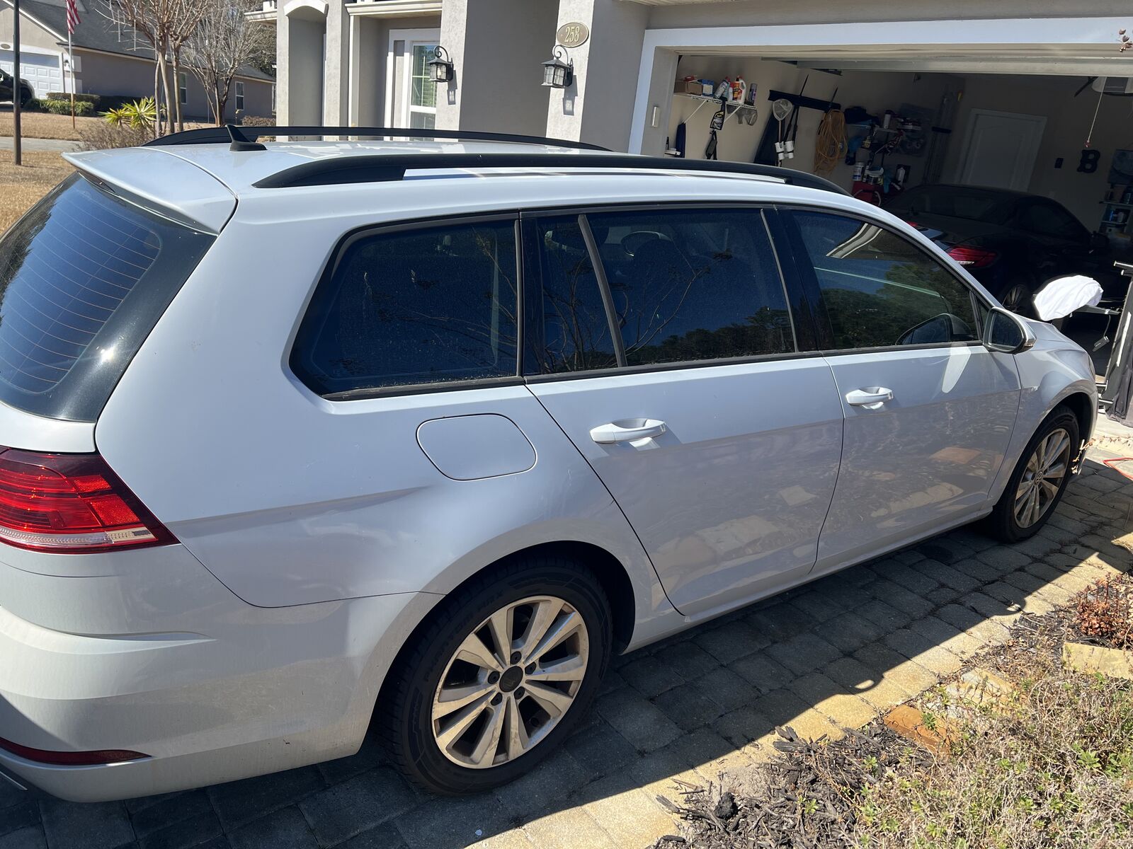 2019 VOLKSWAGEN Golf SportWagen