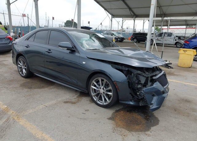 2020 CADILLAC CT4