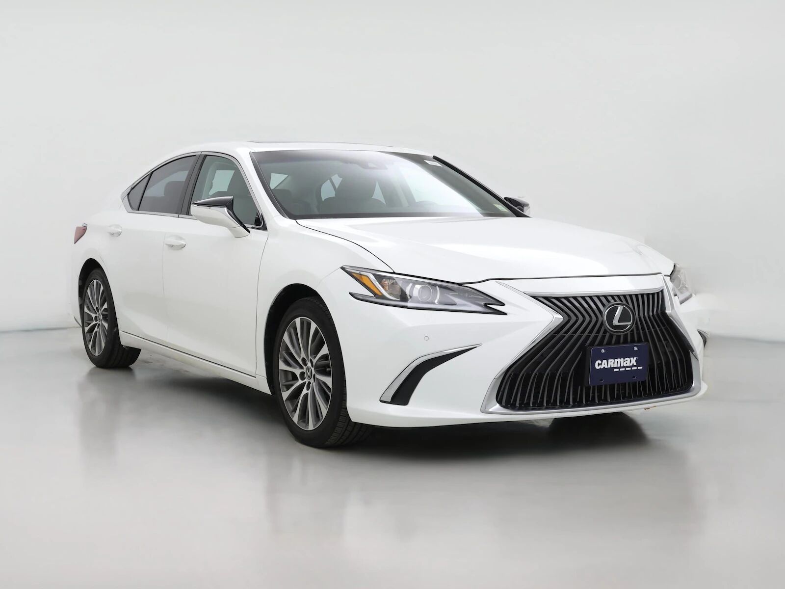 2019 LEXUS ES