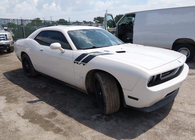 2009 DODGE Challenger