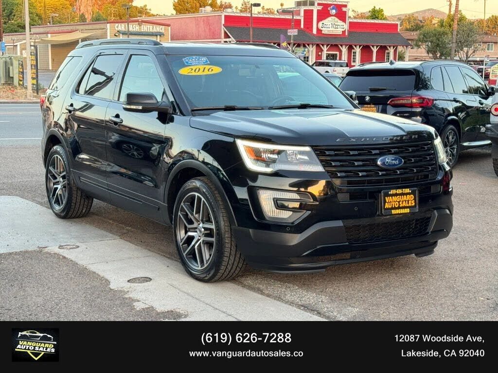 2016 FORD Explorer