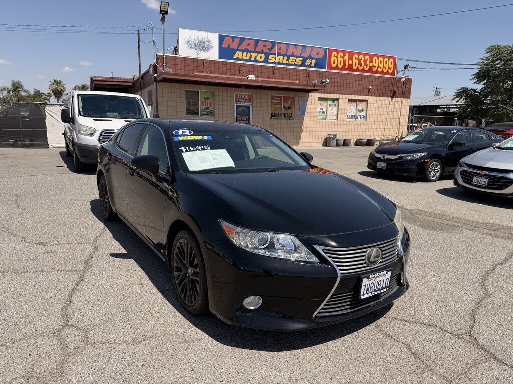 2013 LEXUS ES