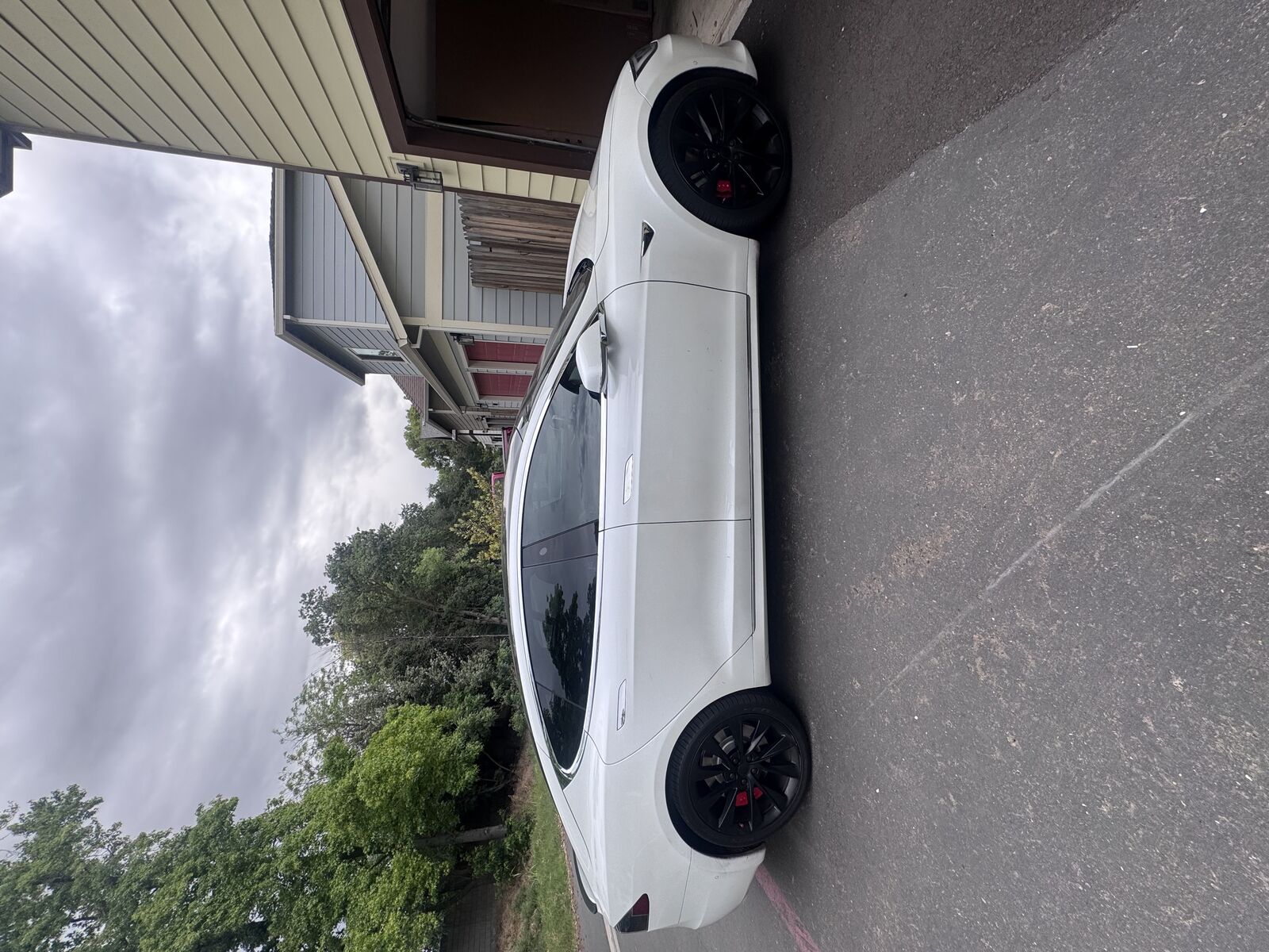 2020 TESLA Model S