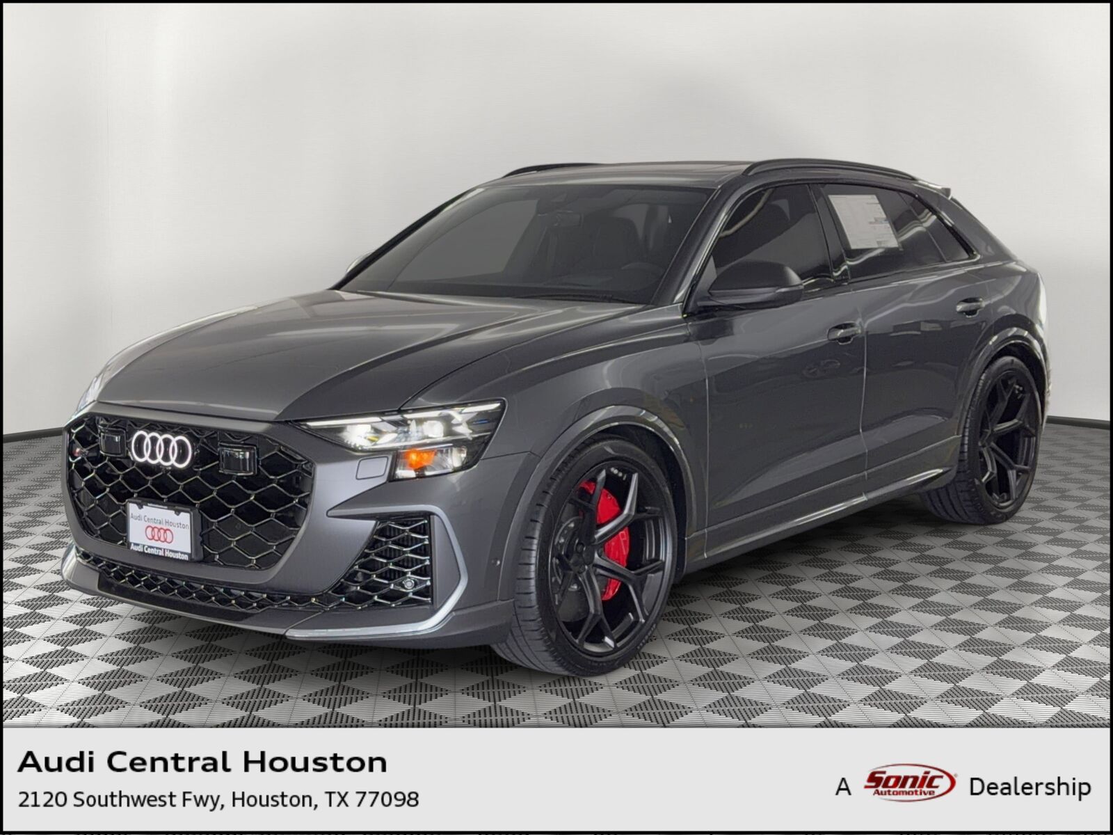 2026 AUDI RS Q8
