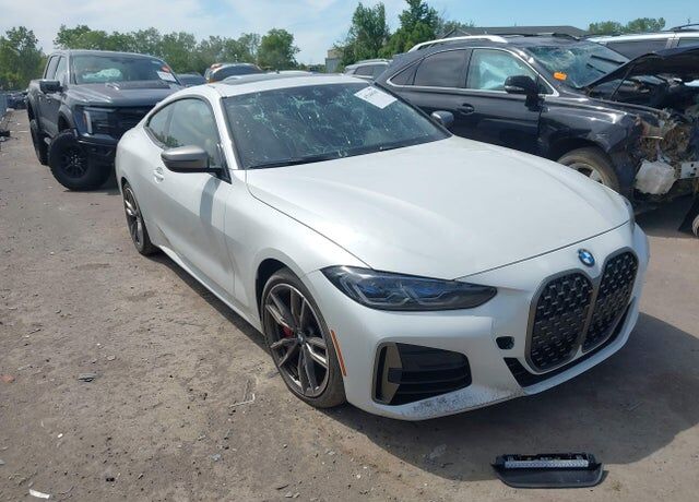 2022 BMW M4