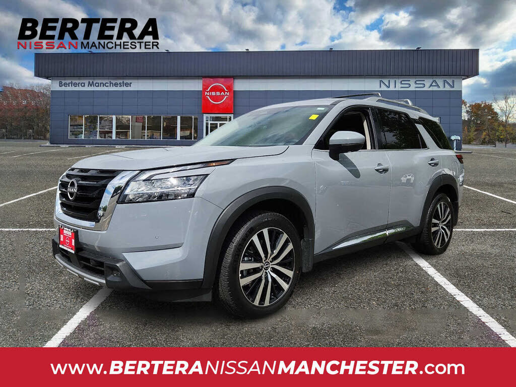 2024 NISSAN Pathfinder