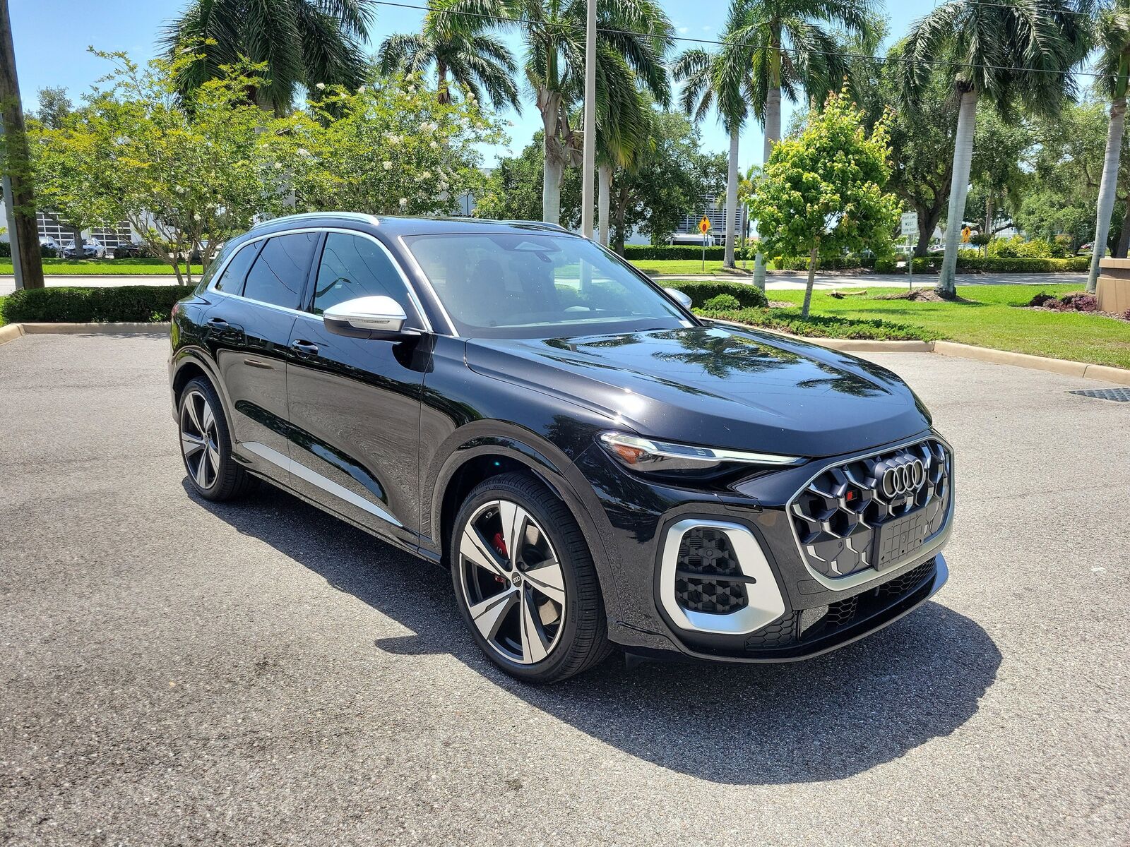 2026 Audi SQ5