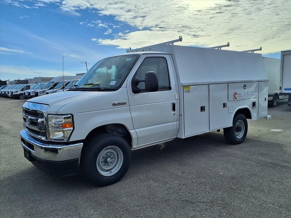 2026 FORD E-350