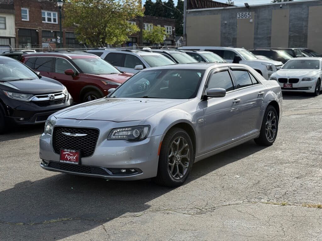 2015 CHRYSLER 300