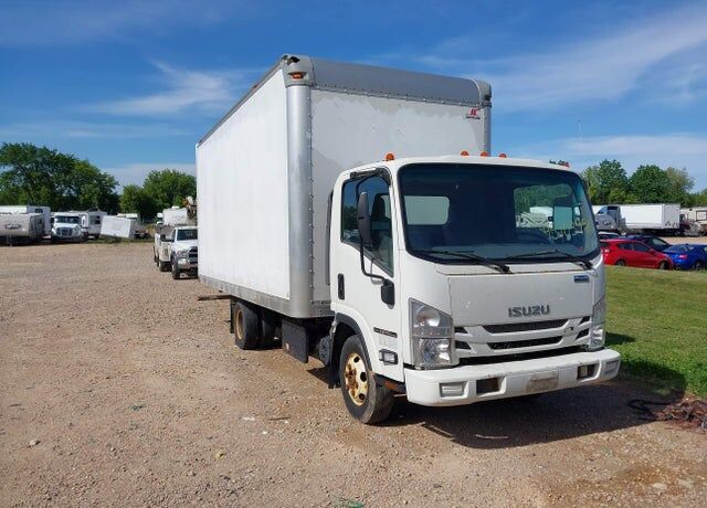 2016 ISUZU NPR-HD