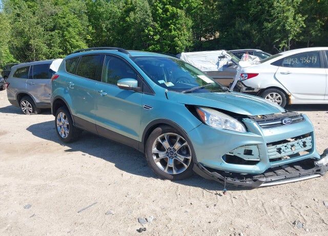 2013 FORD Escape