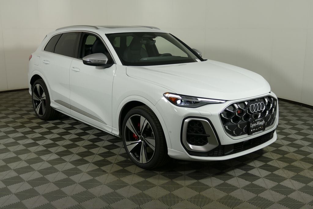 2026 AUDI SQ5