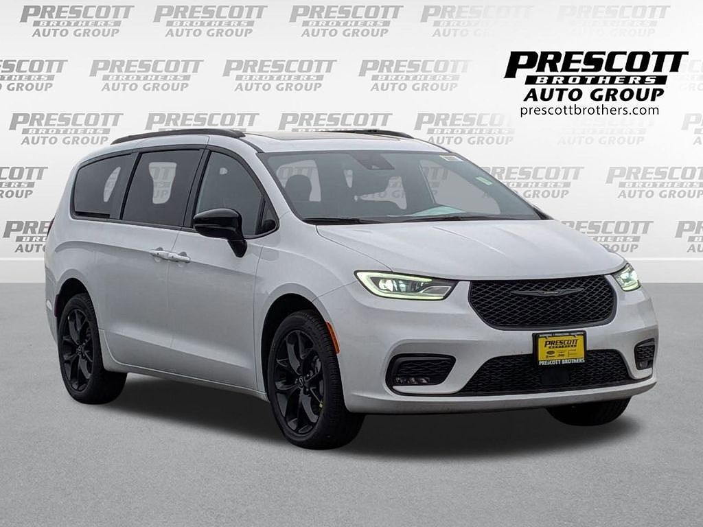 2026 CHRYSLER Pacifica