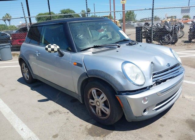2006 MINI Cooper
