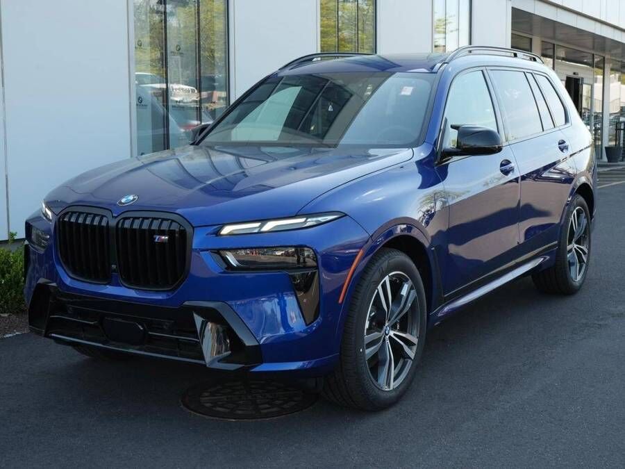 2026 BMW X7