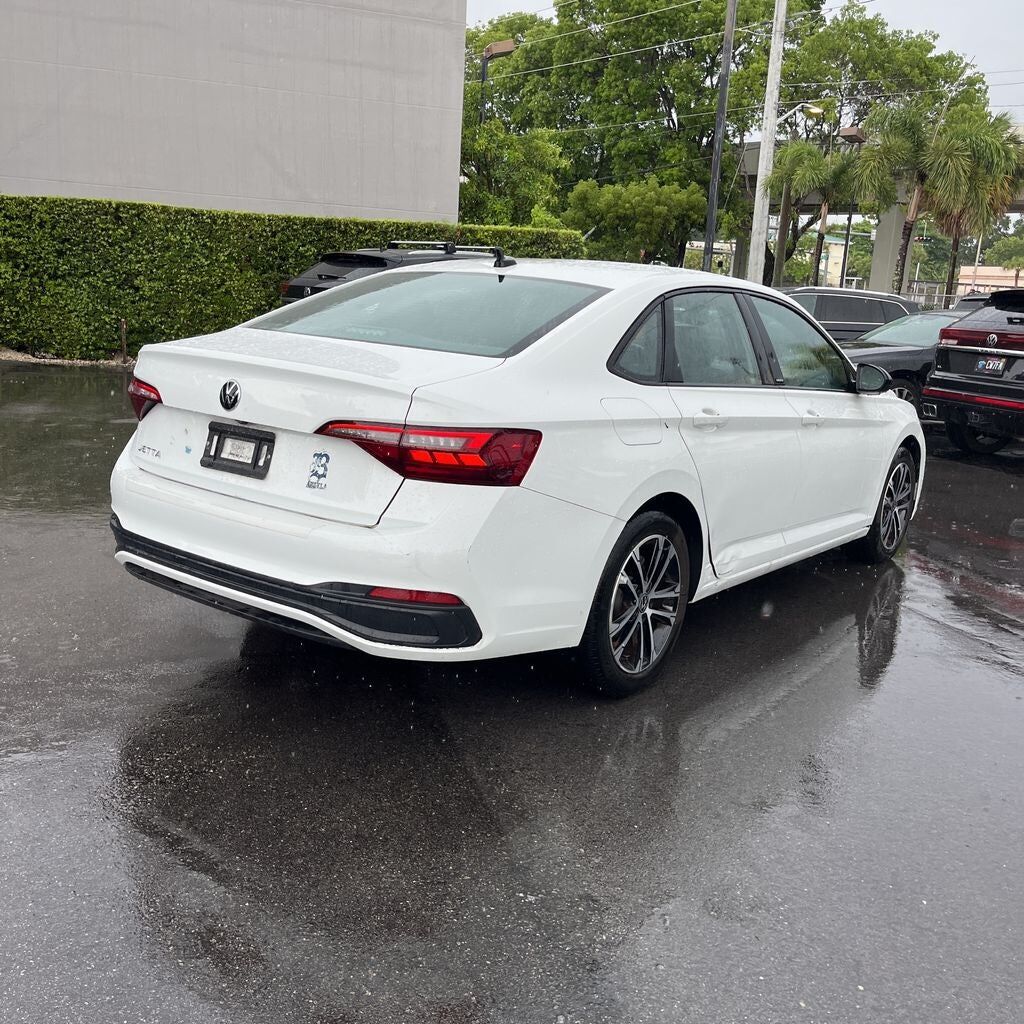 2024 VOLKSWAGEN Jetta