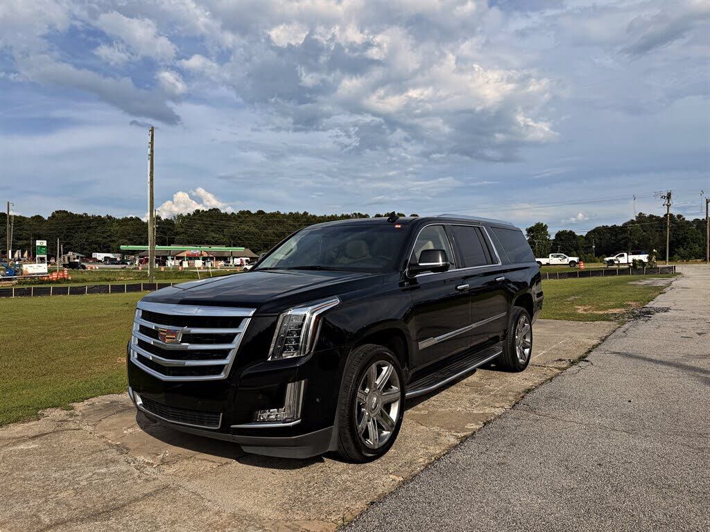 2019 CADILLAC Escalade ESV