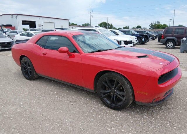 2016 DODGE Challenger