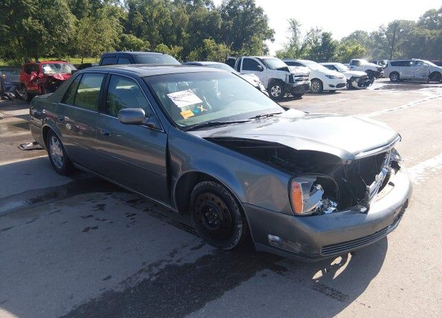 2005 CADILLAC Deville