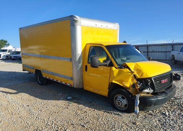 2018 GMC Savana