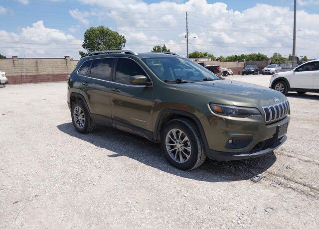 2021 JEEP Cherokee
