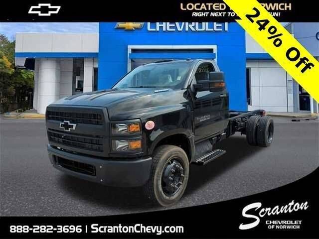 2024 GMC Silverado Medium Duty