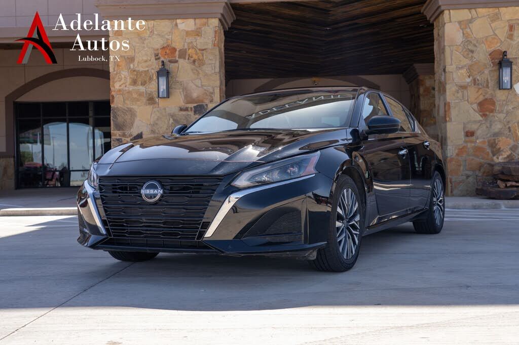 2025 NISSAN Altima
