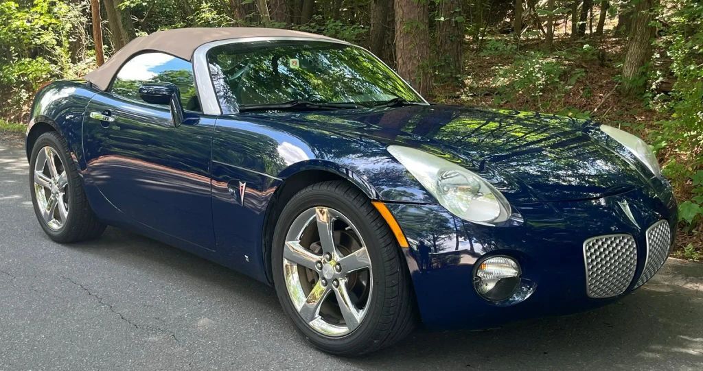 2009 PONTIAC Solstice